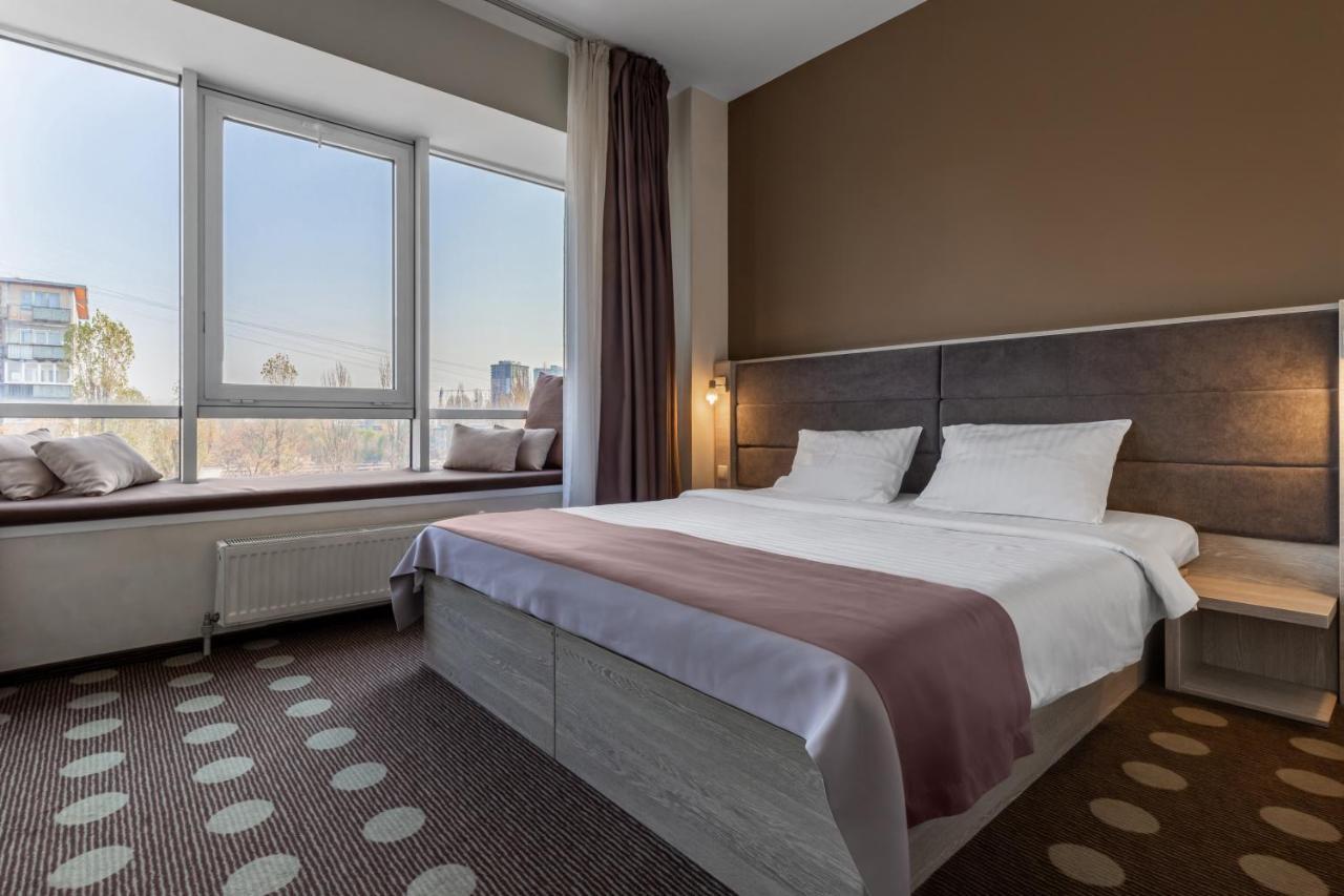 Hotel Ambassador Plaza Kijów Zewnętrze zdjęcie