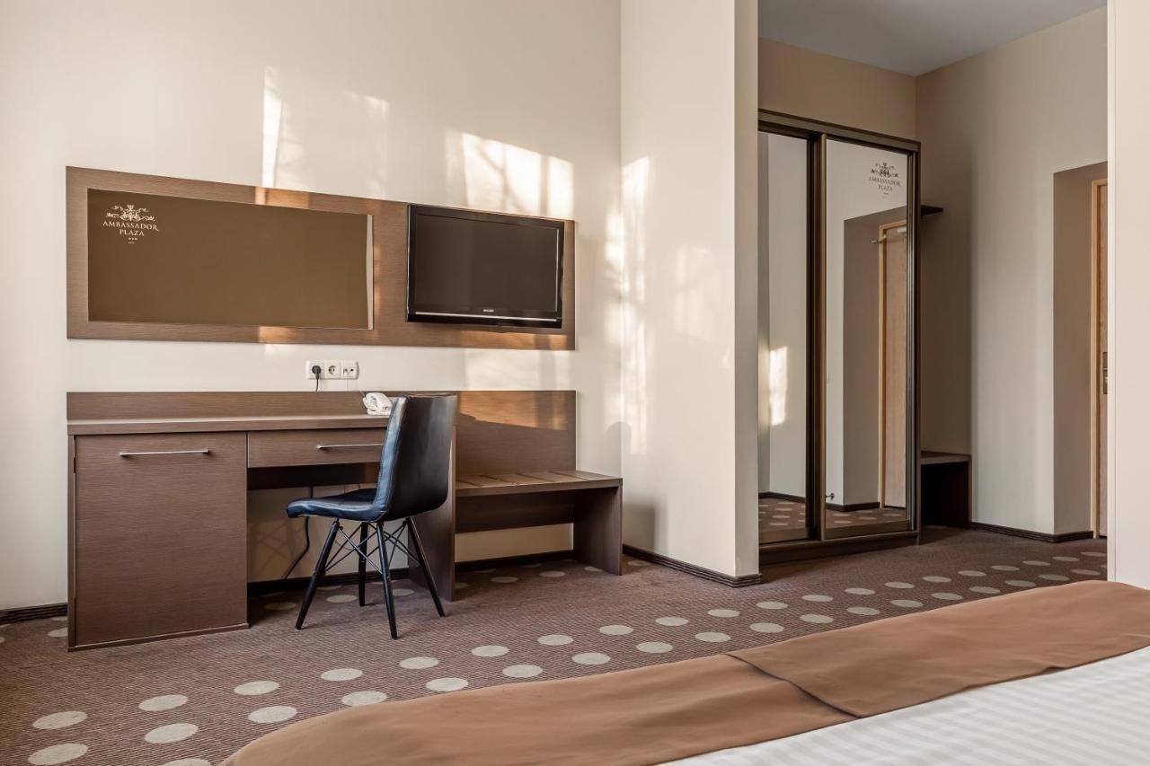Hotel Ambassador Plaza Kijów Zewnętrze zdjęcie
