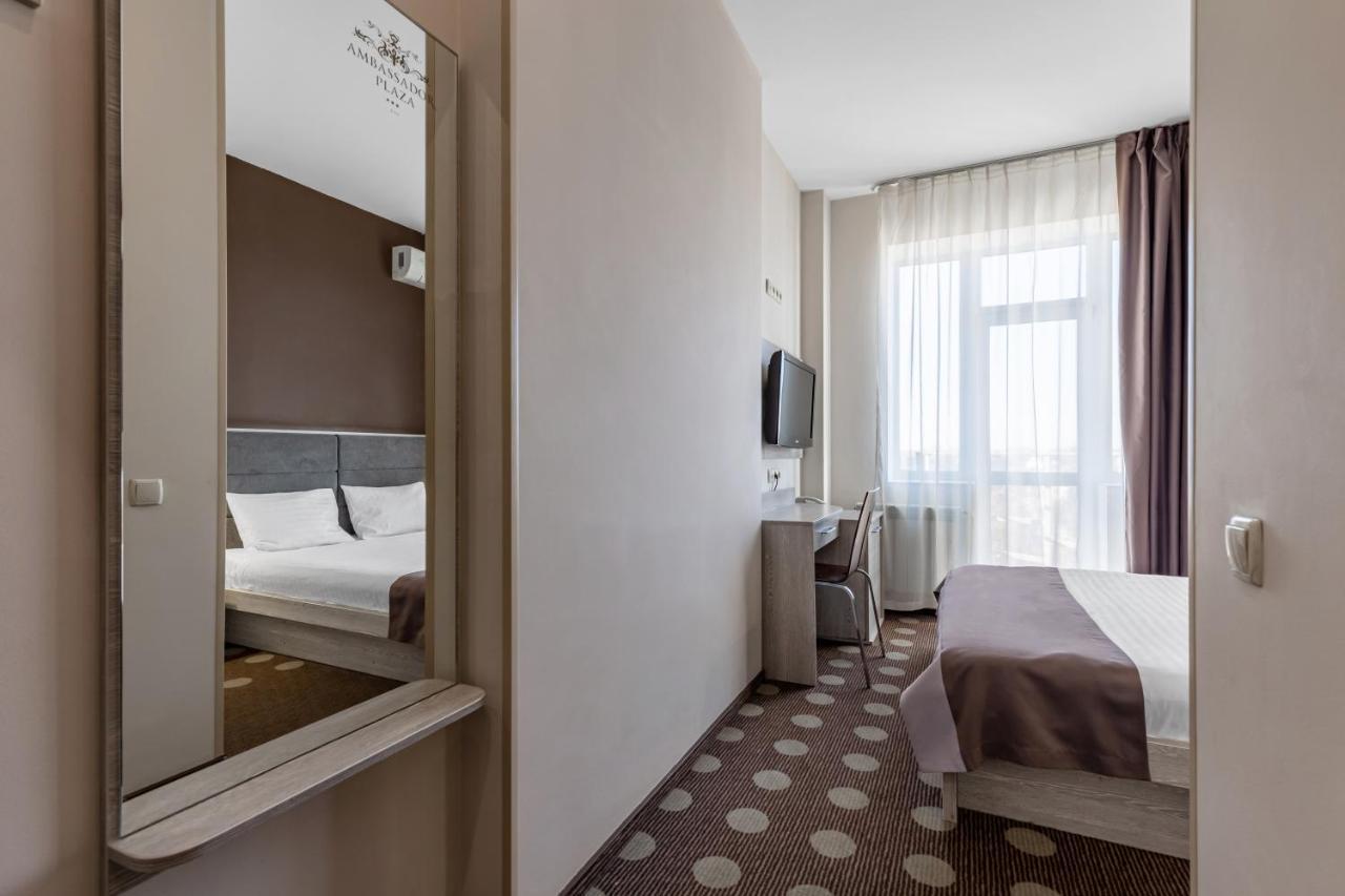 Hotel Ambassador Plaza Kijów Zewnętrze zdjęcie