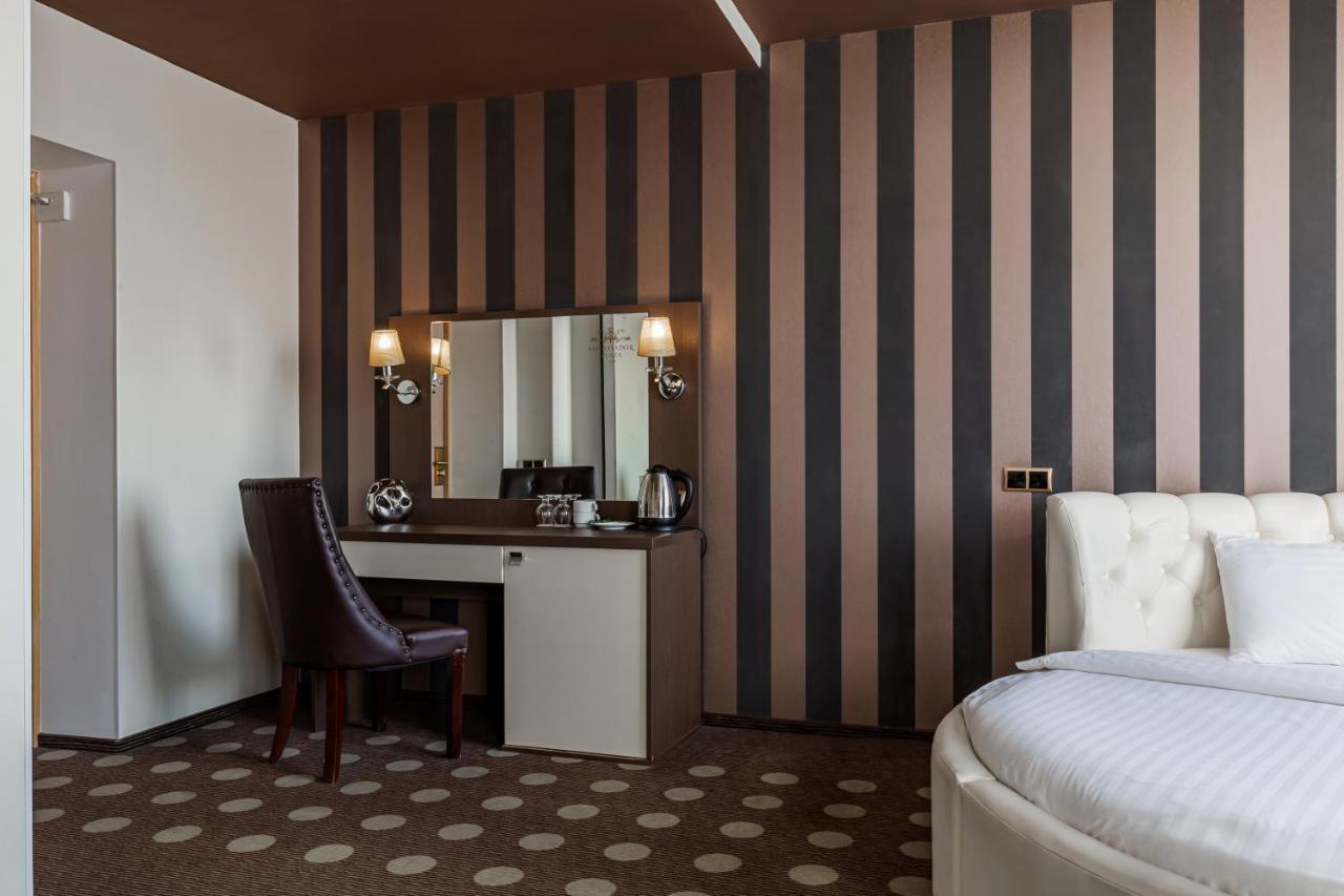 Hotel Ambassador Plaza Kijów Zewnętrze zdjęcie