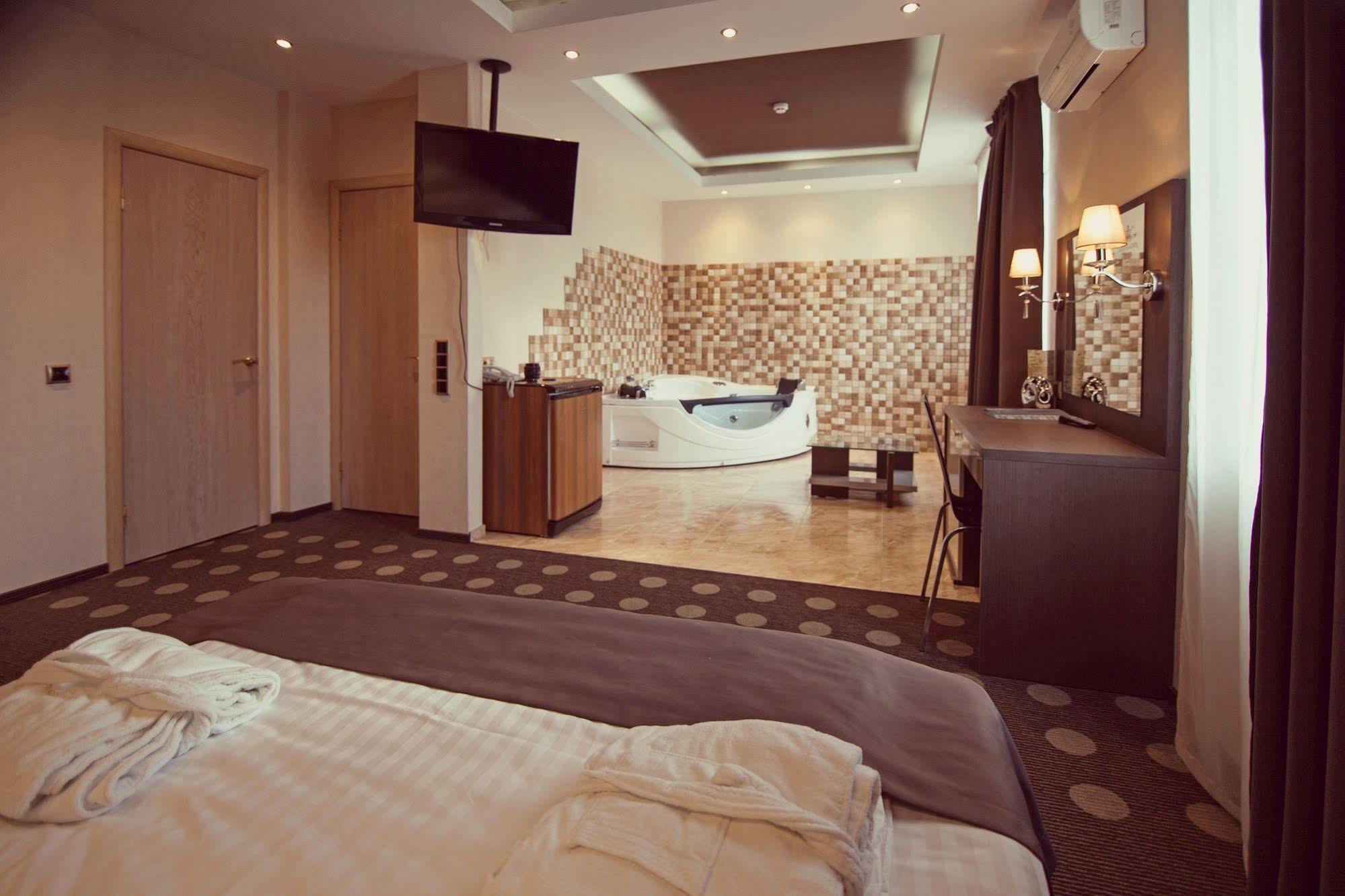 Hotel Ambassador Plaza Kijów Zewnętrze zdjęcie