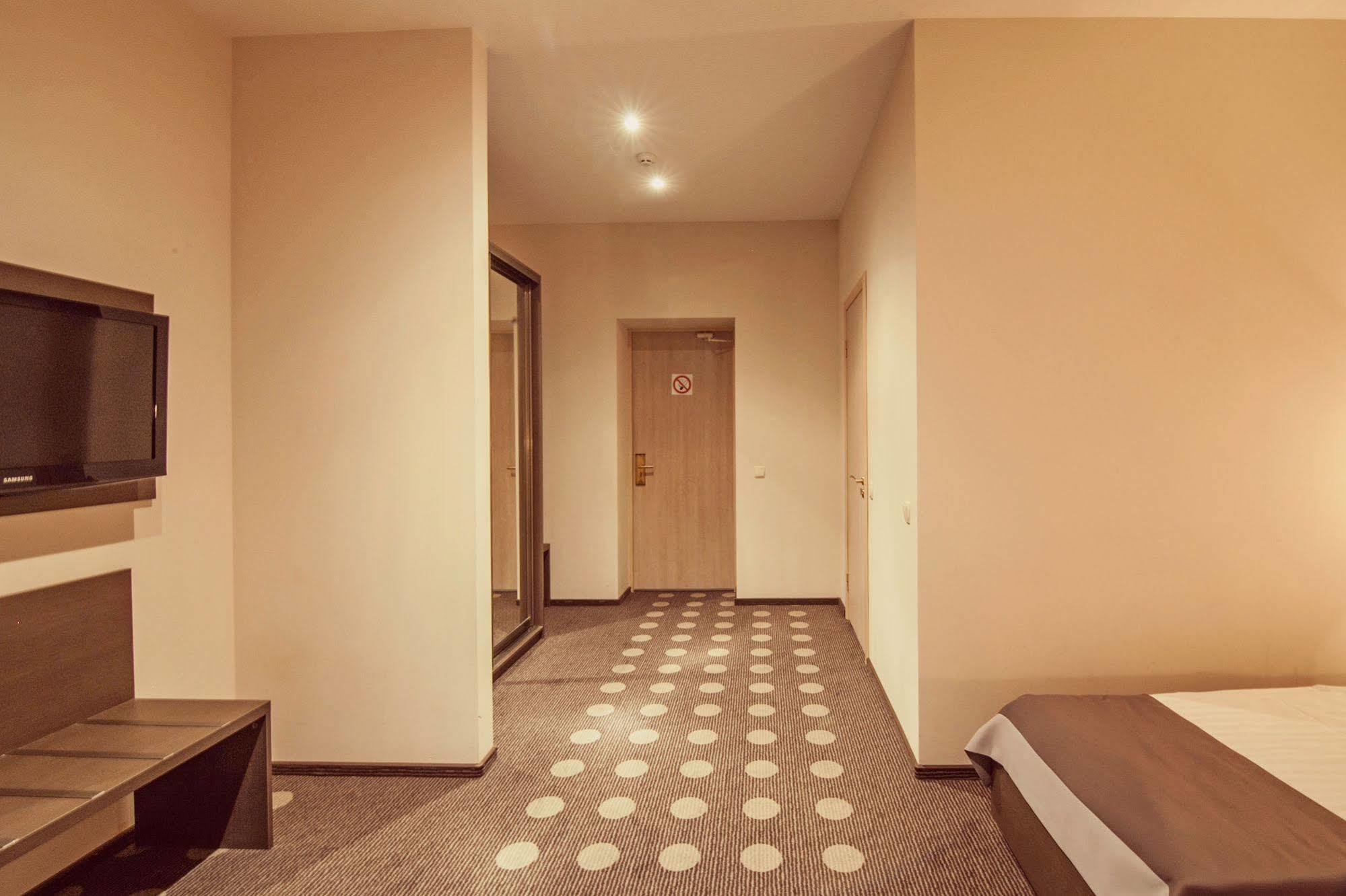 Hotel Ambassador Plaza Kijów Zewnętrze zdjęcie